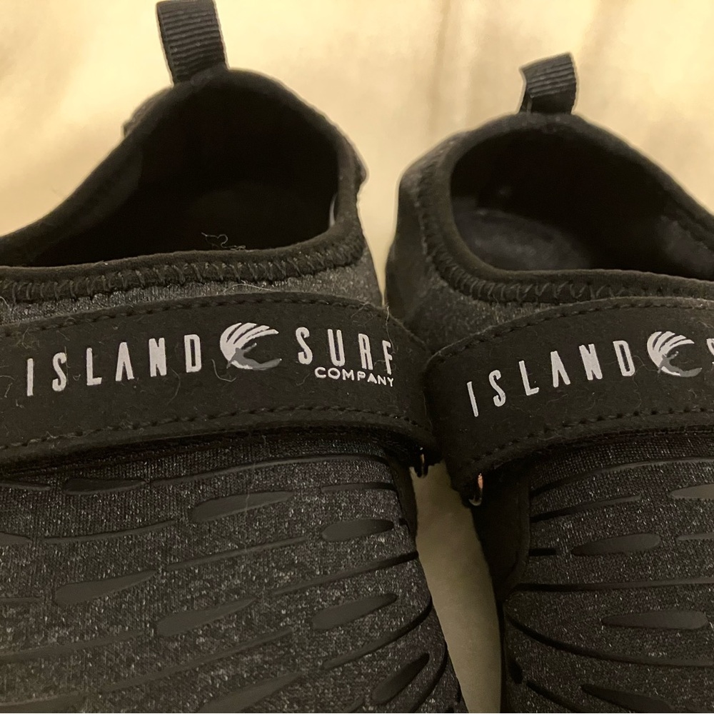 Unisex Water Shoes - Picture 7 of 12